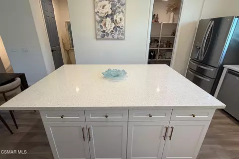 Kitchen - 519 Coconut Ln, Fillmore, CA 93015 photo 3 of 4