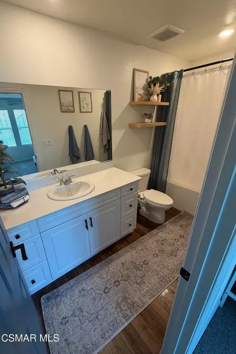 Bath - 519 Coconut Ln, Fillmore, CA 93015 photo 4 of 4