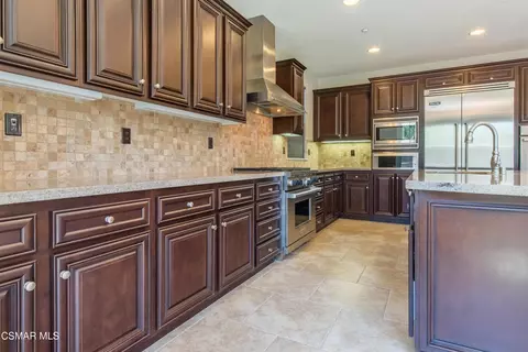Kitchen - 3849 Eagle Flight Dr, Simi Valley, CA 93065 photo 1 of 1