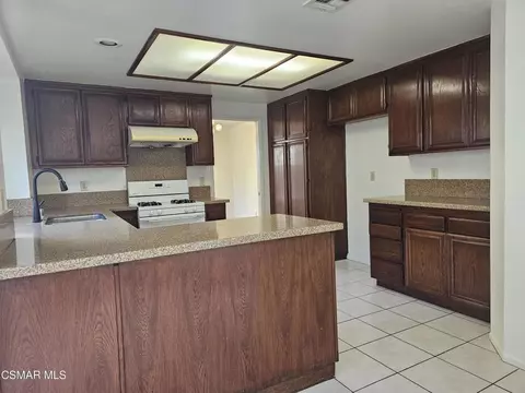 Kitchen - 2752 Annandale Ln, Simi Valley, CA 93063 photo 1 of 2