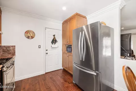 Kitchen - 1207 Graham St, Simi Valley, CA 93065 photo 5 of 5