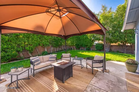Exterior - 3155 Elmore St, Simi Valley, CA 93063 photo 9 of 20