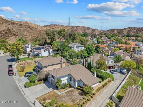 View/Area - 28636 Lapine Ave, Santa Clarita, CA 91390 photo 1 of 2