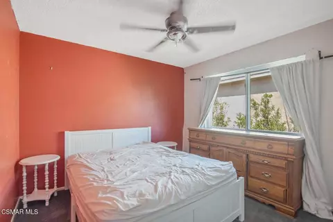 Bedroom - 28636 Lapine Ave, Santa Clarita, CA 91390 photo 6 of 6