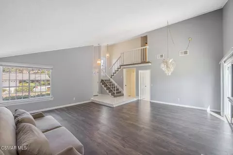 Living - 28636 Lapine Ave, Santa Clarita, CA 91390 photo 2 of 7
