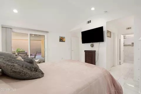 Bedroom - 672 Brademas Ct, Simi Valley, CA 93065 photo 2 of 3