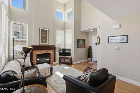 Living - 1160 Knottingham St, Simi Valley, CA 93065 photo 2 of 2