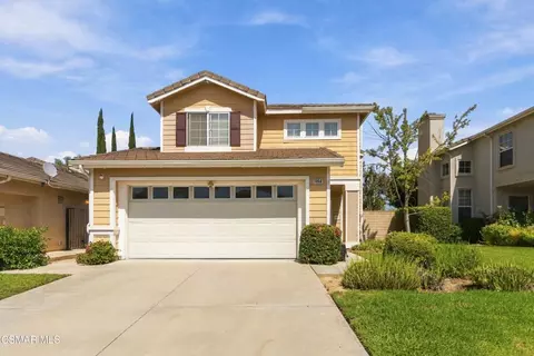 Exterior - 1160 Knottingham St, Simi Valley, CA 93065 photo 4 of 8