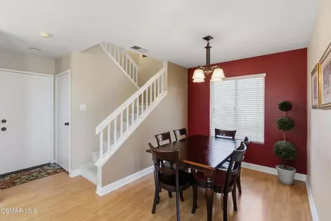 Dining - 1160 Knottingham St, Simi Valley, CA 93065 photo 2 of 3