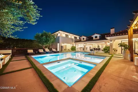 Exterior - 5099 Barnard St, Simi Valley, CA 93063 photo 7 of 15
