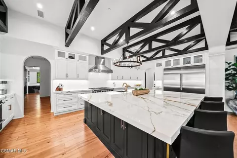 Kitchen - 5099 Barnard St, Simi Valley, CA 93063 photo 4 of 6