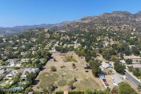9658 Baden Ave, Chatsworth, CA 91311