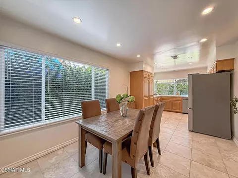 Dining - 2516 Clearfield Pl, Simi Valley, CA 93065 photo 2 of 3