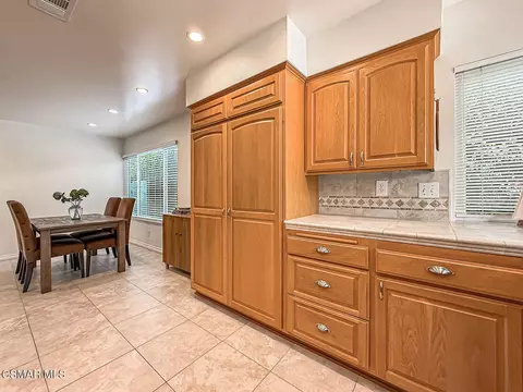 Kitchen - 2516 Clearfield Pl, Simi Valley, CA 93065 photo 5 of 5