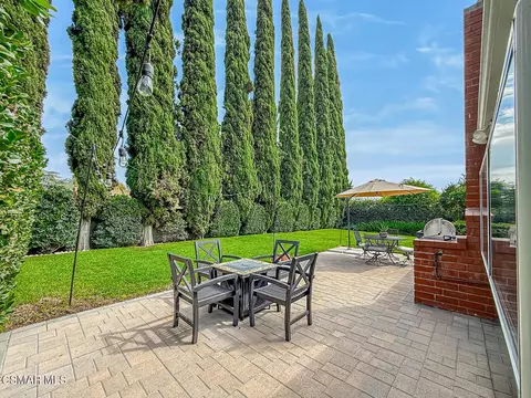 Exterior - 2516 Clearfield Pl, Simi Valley, CA 93065 photo 6 of 11