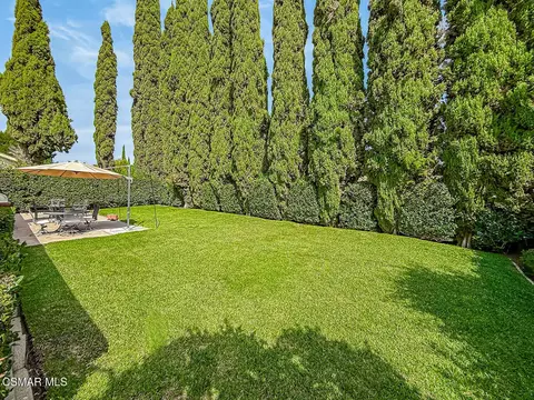 Exterior - 2516 Clearfield Pl, Simi Valley, CA 93065 photo 9 of 11