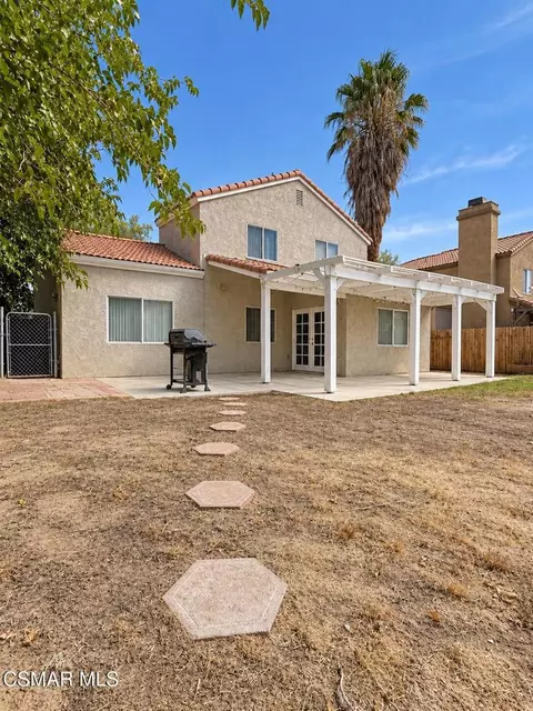 Exterior - 1768 Sierra View Ave, Lancaster, CA 93535 photo 3 of 5