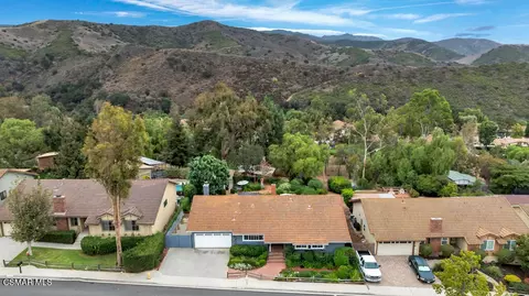View/Area - 1306 Nonchalant Dr, Simi Valley, CA 93065 photo 2 of 5