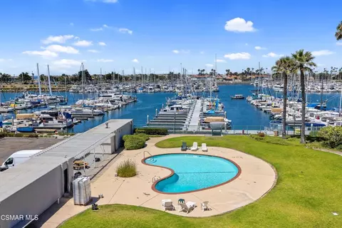 Exterior - 2901 Peninsula Rd #232, Oxnard, CA 93035 photo 7 of 11