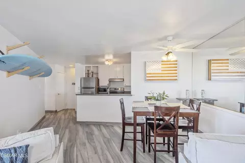 Dining - 2901 Peninsula Rd #232, Oxnard, CA 93035 photo 3 of 4