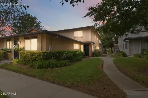 2069 N Avenida Refugio #2, Simi Valley, CA 93063