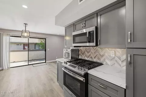 Entry Way - 150 E Los Angeles Ave #308, Moorpark, CA 93021 photo 1 of 1