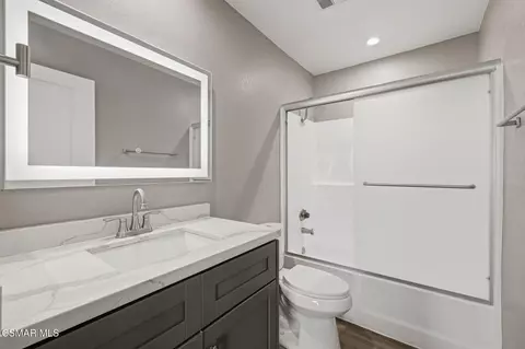 Bath - 150 E Los Angeles Ave #308, Moorpark, CA 93021 photo 1 of 2