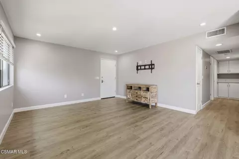 Living - 150 E Los Angeles Ave #308, Moorpark, CA 93021 photo 3 of 5