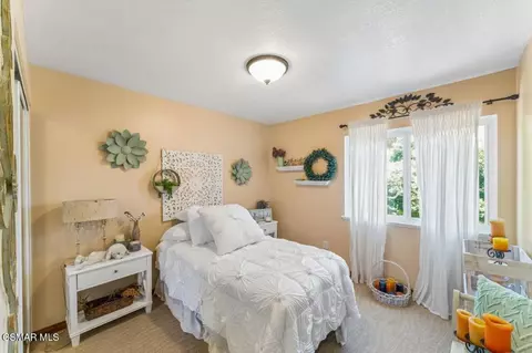 Bedroom - 2526 Glenhurst Ct, Simi Valley, CA 93063 photo 1 of 3