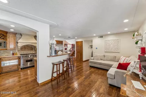 Other - 2526 Glenhurst Ct, Simi Valley, CA 93063 photo 2 of 6