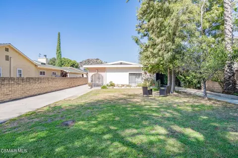 10517 Penrose St, Sun Valley, CA 91352