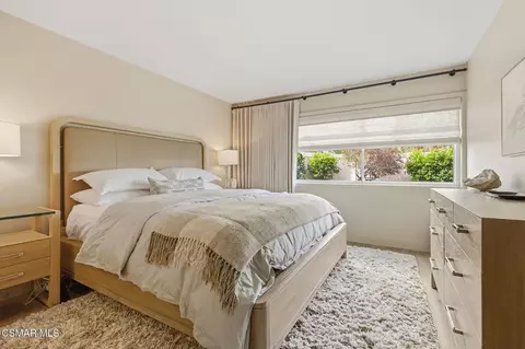 Bedroom - 571 Artisan Rd, Thousand Oaks, CA 91320 photo 1 of 2