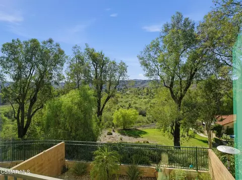 Exterior - 242 Morro Way #2, Simi Valley, CA 93065 photo 5 of 6