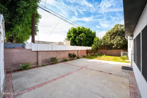 Exterior - 14270 Pierce St, Arleta, CA 91331 photo 2 of 5