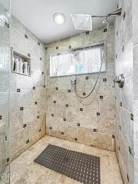 Bath - 1772 Regent St, Camarillo, CA 93010 photo 7 of 7