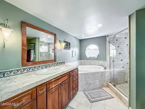 Bath - 1772 Regent St, Camarillo, CA 93010 photo 5 of 7