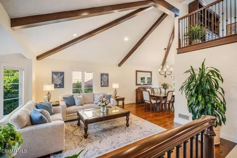 Living - 700 Oak Shadow View Pl, Newbury Park, CA 91320 photo 3 of 5