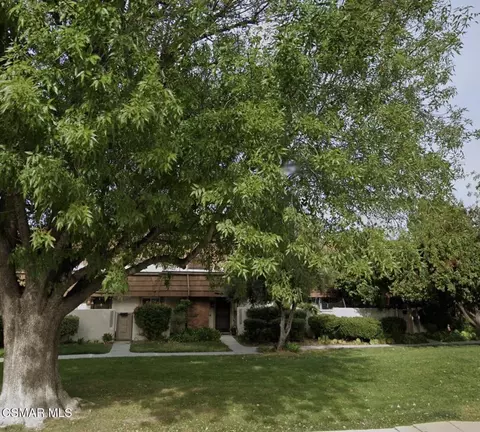 10201 Valley Circle Blvd #2, Chatsworth, CA 91311