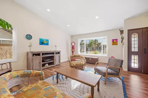 Living - 2843 Zapata Ct, Simi Valley, CA 93063 photo 1 of 4