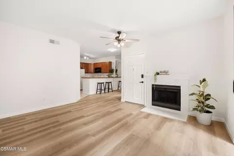 Living - 2456 Pleasant Way #E, Thousand Oaks, CA 91362 photo 2 of 3