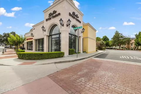 Exterior - 2456 Pleasant Way #E, Thousand Oaks, CA 91362 photo 4 of 4