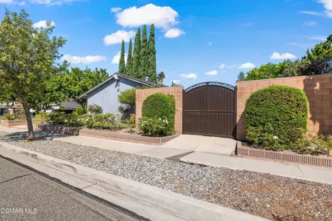 Exterior - 2420 Marisa Pl, Simi Valley, CA 93065 photo 2 of 10