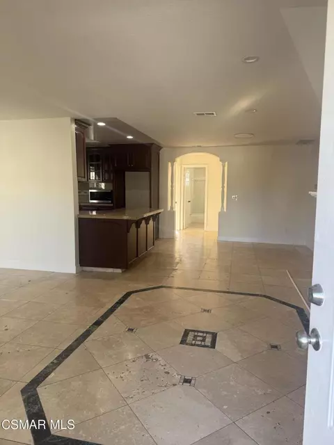 Other - 621 E St, Oxnard, CA 93030 photo 2 of 4