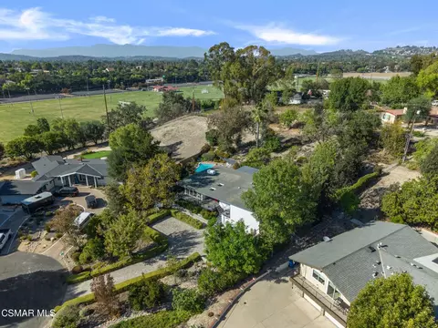 View/Area - 1082 La Cresta Dr, Thousand Oaks, CA 91362 photo 1 of 1