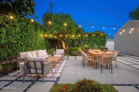Exterior - 6348 Beeman Ave, Valley Glen, CA 91606 photo 5 of 16