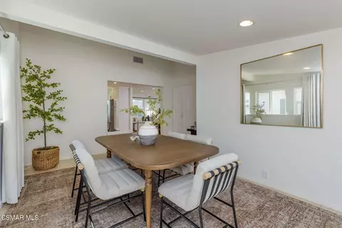 Dining - 6348 Beeman Ave, Valley Glen, CA 91606 photo 3 of 3