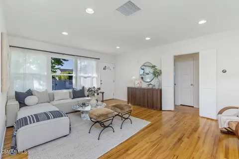 Other - 6348 Beeman Ave, Valley Glen, CA 91606 photo 2 of 7