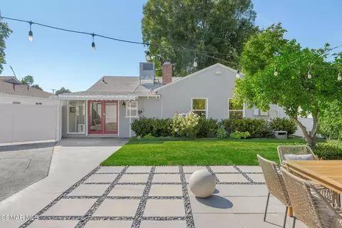 Exterior - 6348 Beeman Ave, Valley Glen, CA 91606 photo 10 of 16