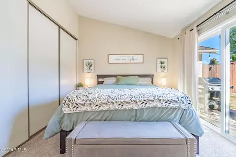 Bedroom - 12976 E Mesa Verde Dr, Moorpark, CA 93021 photo 2 of 8
