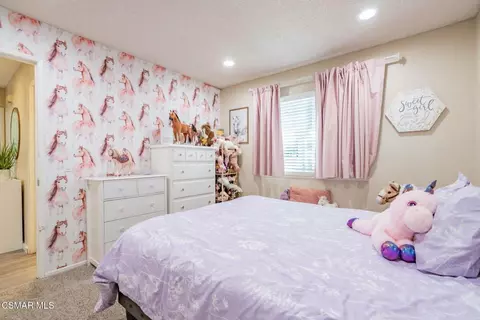 Bedroom - 12976 E Mesa Verde Dr, Moorpark, CA 93021 photo 6 of 8